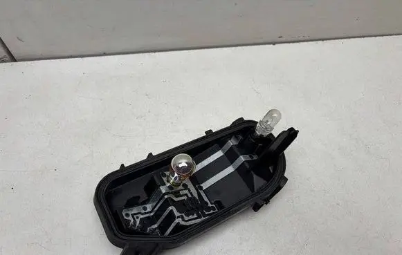 Audi A6 S6 C6 4F Tail light bulb cover holder 89393111