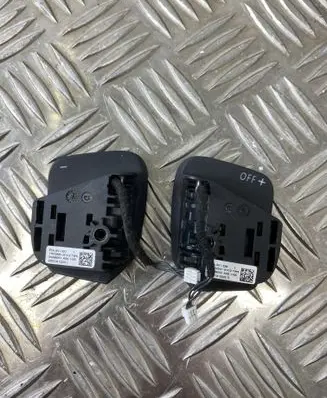 Volkswagen Touran III Gear shift switch/knob 5TA951528 5TA951527