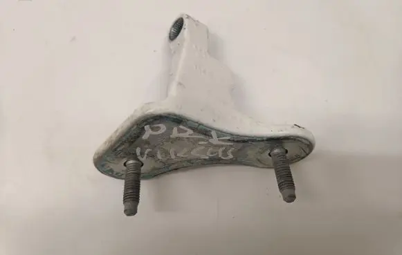 Mercedes-Benz ML W166 Front door upper hinge