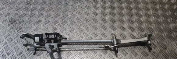 Mercedes-Benz EQB Front wiper linkage and motor A2478201101