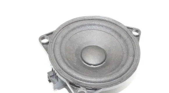 Volvo XC40 Front door speaker 31456830