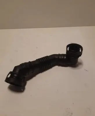 Volkswagen PASSAT B6 Breather hose/pipe 03G103493D