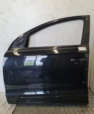Audi Q7 4L Front door