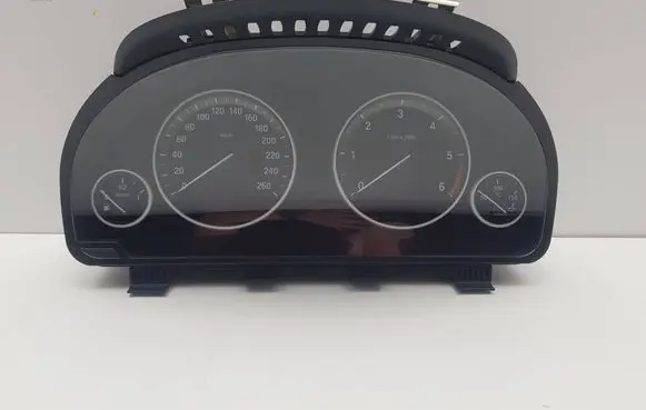 BMW 5 F10 F11 Speedometer (instrument cluster) 17649411 683179901 011039000