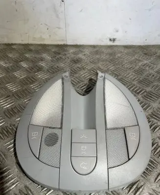 Mercedes-Benz E W211 Front seat light A2118204001 0003638446 2JM00825600