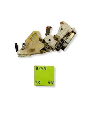 Nissan Almera Tino Rear door lock 554887