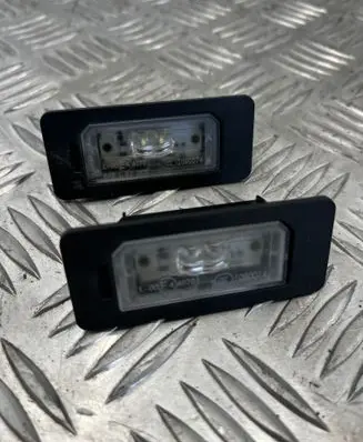 BMW 3 E90 E91 Number plate light 7193293