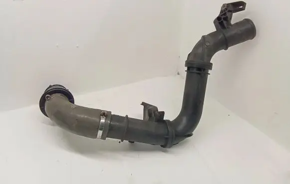 Opel Vivaro Intercooler hose/pipe 938667721 144601915 144601915R