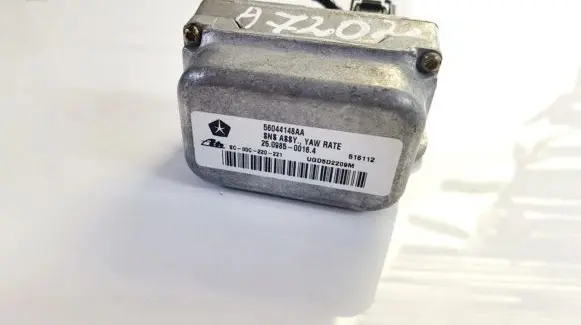Jeep Grand Cherokee (WK) ESP acceleration yaw rate sensor 56044148AA 25.0985-0016.4