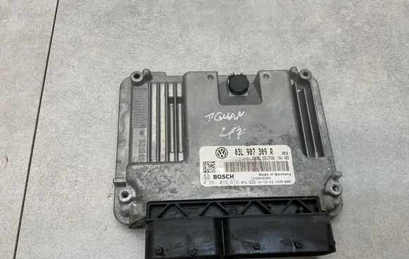 Volkswagen Tiguan Engine control unit/module 03L907309R
