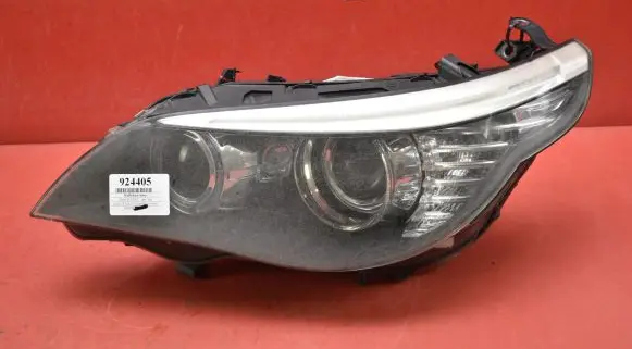 BMW 5 E60 E61 Headlight/headlamp 7177739