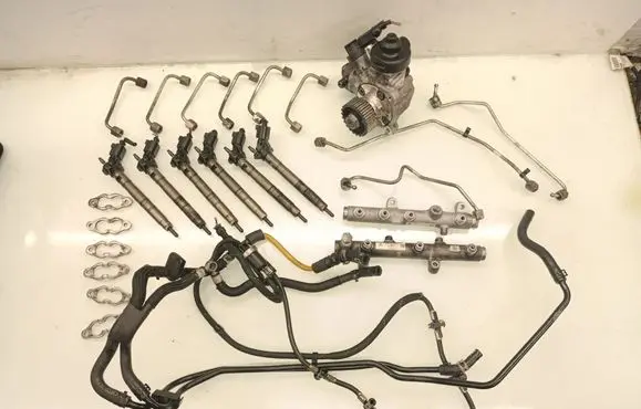 Volkswagen Touareg I Fuel injection system set 059130755AB 059130090AH 059130089AH