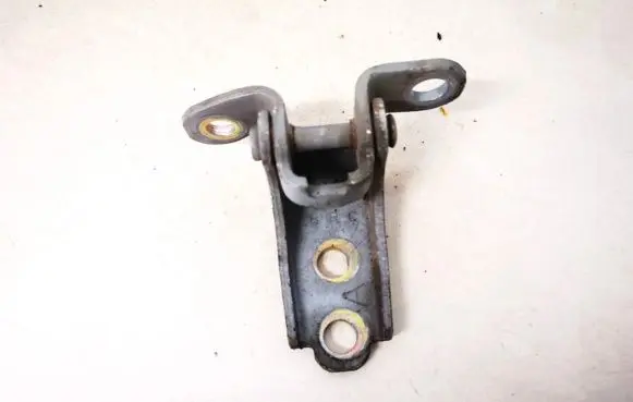 Mazda 3 II Front door upper hinge