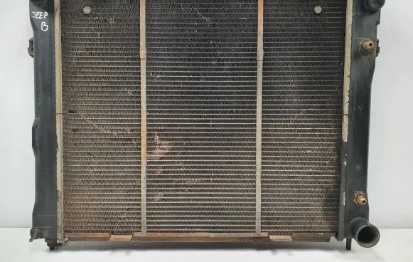 Jeep Grand Cherokee Coolant radiator
