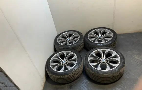 BMW X3 F25 R19 alloy rim 6862890