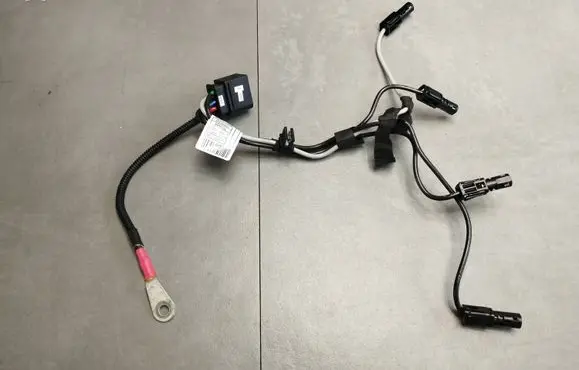 BMW X1 F48 F49 Glow plug wires 8592698 EMF075A