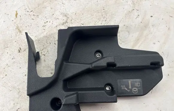 Audi Q3 F3 Other trunk/boot trim element 83A863423
