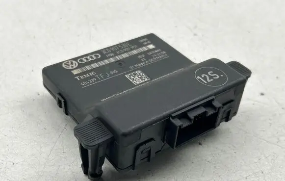 Volkswagen PASSAT B6 Gateway control module 3C0907530E 3C0907951 404339