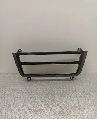 BMW 4 F32 F33 Radio/GPS head unit trim 9306450