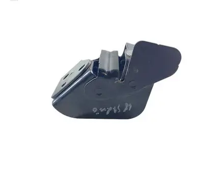 Alfa Romeo Stelvio Radiator mount bracket C400