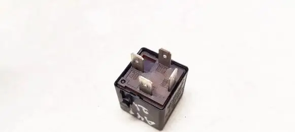 Mercedes-Benz E W210 Other relay A0025421319
