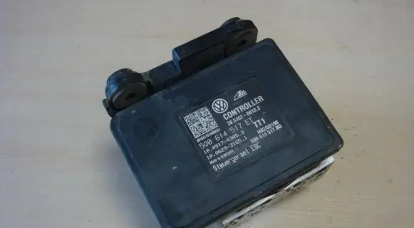 Skoda Octavia Mk3 (5E) ABS Pump 5Q0614517 5Q0614517ET