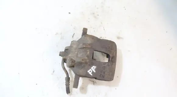Hyundai i20 (PB PBT) Front brake caliper