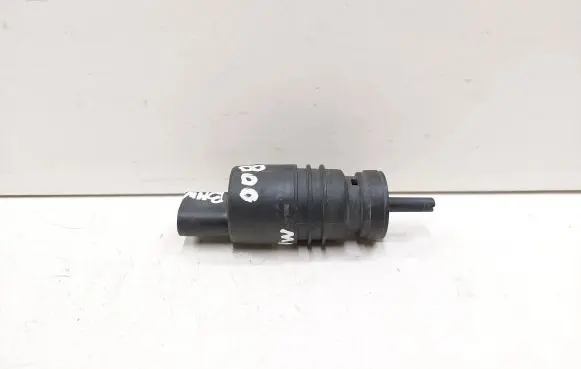 BMW 3 E46 Windscreen/windshield washer pump