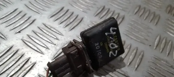 Citroen Xsara Picasso Coolant temperature sensor 73504402