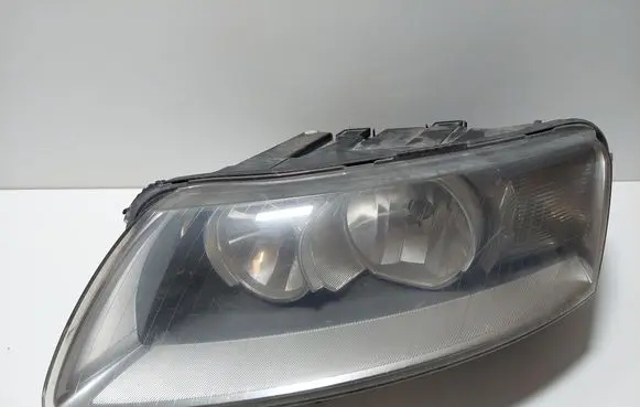 Audi A6 S6 C6 4F Headlight/headlamp