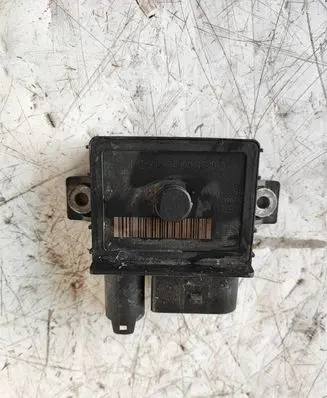 BMW X6 E71 Glow plug pre-heat relay 780015605 0522140102
