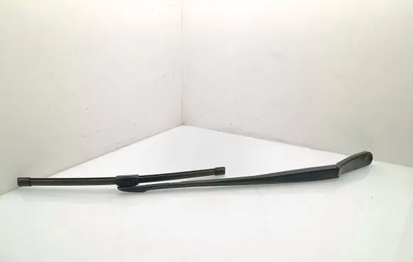 BMW 7 F01 F02 F03 F04 Front wiper blade arm 7182594 00359