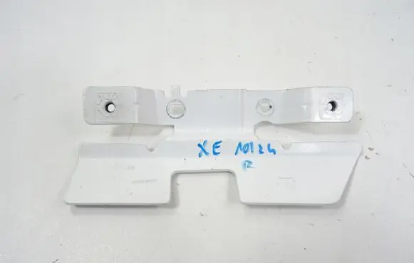 Jaguar XE Fender mounting bracket GX73-518B46-AB