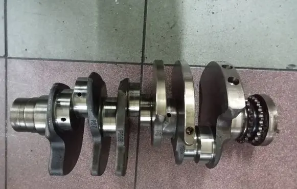 Audi A6 S6 C6 4F Crankshaft BMK