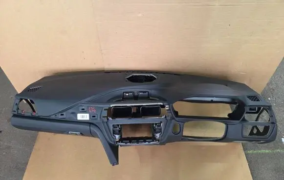 BMW 3 F30 F35 F31 Dashboard 9218491 51459218491 727584