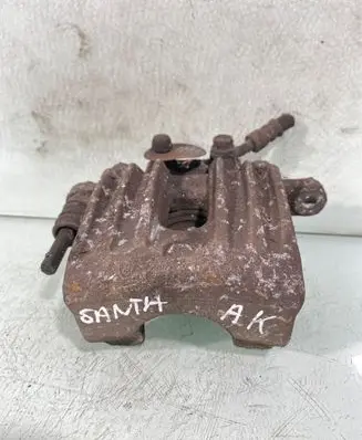 Hyundai Santa Fe Rear brake caliper
