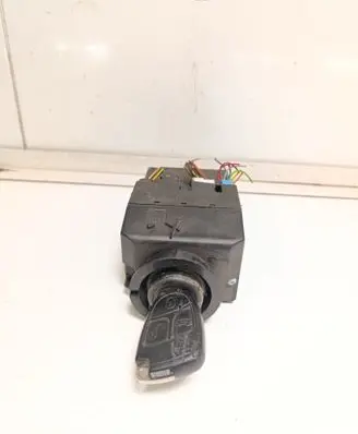 Mercedes-Benz Vito Viano W639 Ignition lock A6399002301 3300236302