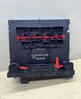 Volkswagen Golf V Comfort/convenience module 1K0937049M F005V00482