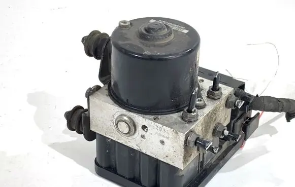 Volkswagen Golf V ABS Pump 1K0614517AE