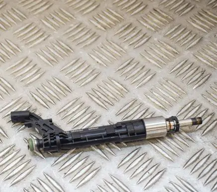 Audi Q5 SQ5 Fuel injector