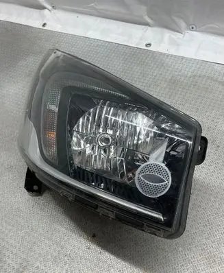 Opel Vivaro Headlight/headlamp