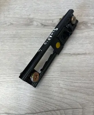 Ford Scorpio Seat belt height adjuster 3205808