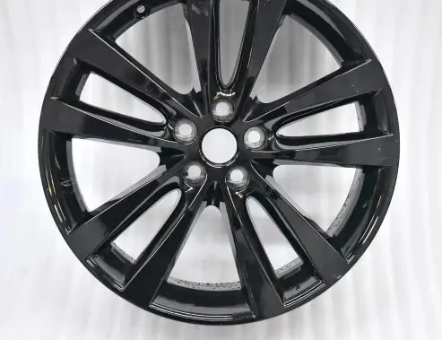 Jaguar XE R19 alloy rim 