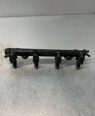 Skoda Roomster (5J) Fuel main line pipe 036133319BT