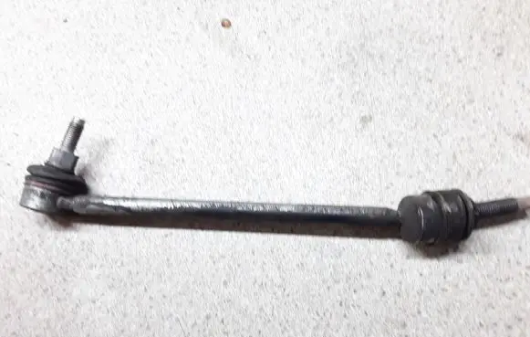 Mercedes-Benz GLC X253 C253 Front anti-roll bar/stabilizer link A2533230217