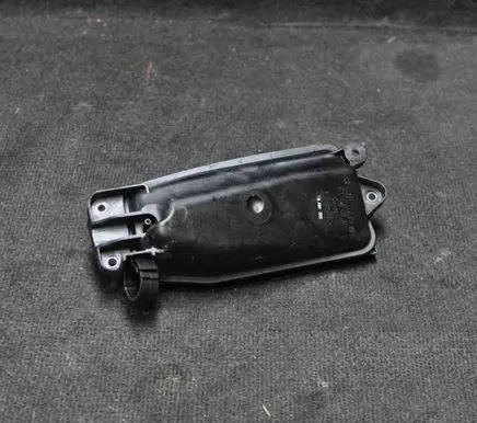 Mercedes-Benz E W212 Other engine bay part A6510700568