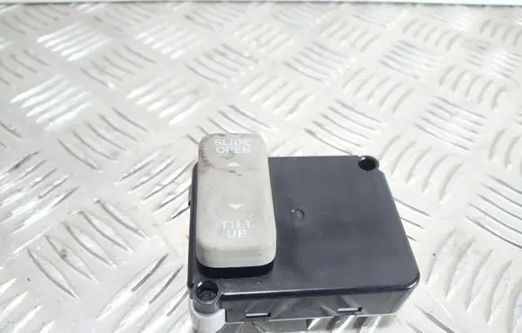 Toyota RAV 4 (XA20) Sunroof switch 859200W010 092503B3E