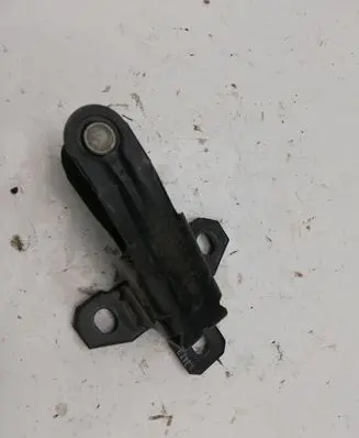 Volvo XC90 Tailgate lock loop/hook striker 30649105