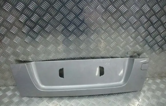 Saab 9-5 Tailgate/trunk spoiler 
