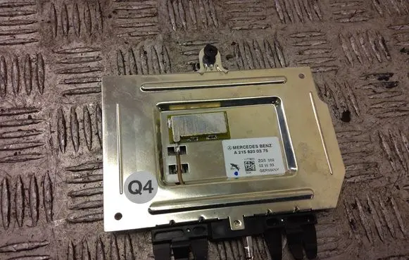 Mercedes-Benz CL C215 Aerial GPS antenna A2158200375
